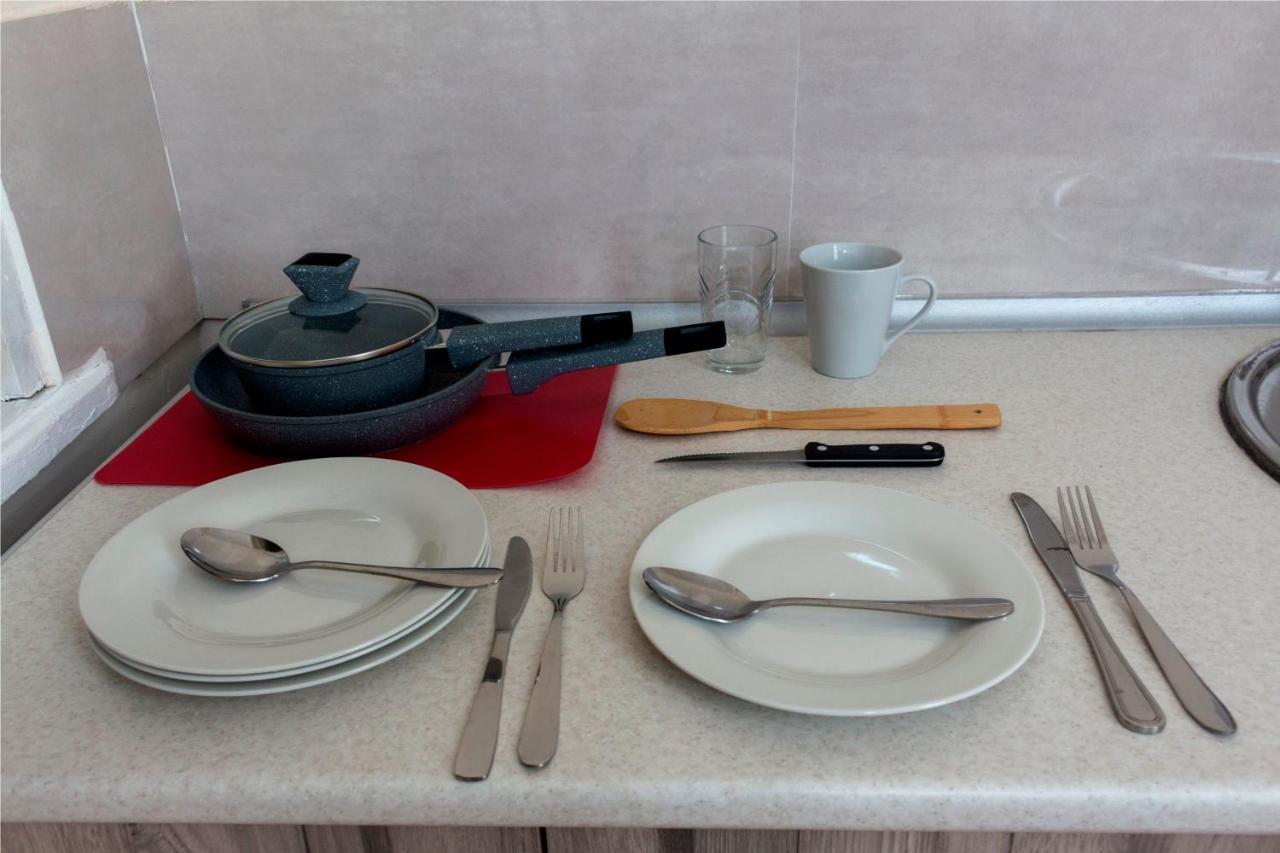 Hotel Tiflis Garden Ngoại thất bức ảnh